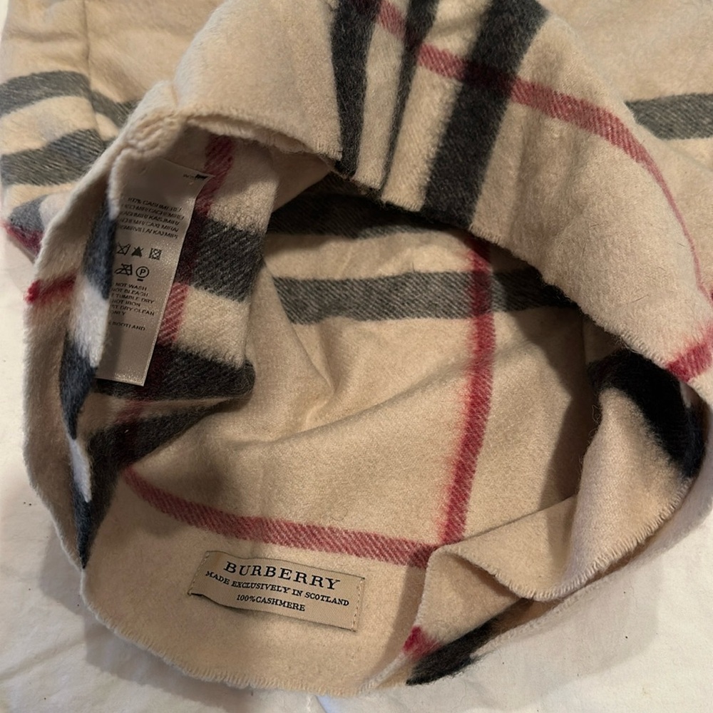 Authentic Burberry 100% cashmere infinity scarf
